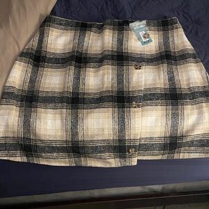 Earthbound Plaid Botton-Up Skirt